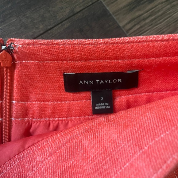 Ann Taylor Chambray Coral Orange Faux Wrap A Line Skirt Size 2 NWOT - Picture 5 of 9